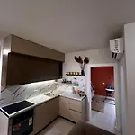 Two Bedroom - Τίρανα